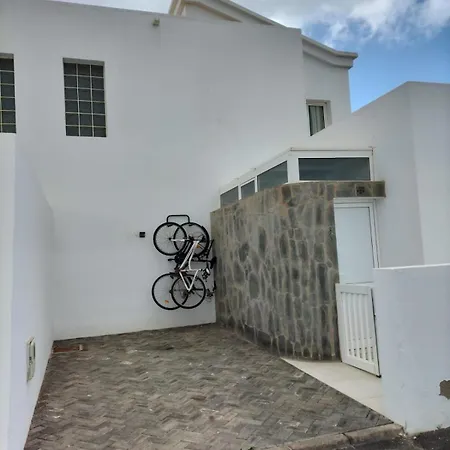 Lovely Agua & Fuego,heated Pool * Playa Blanca (Lanzarote)