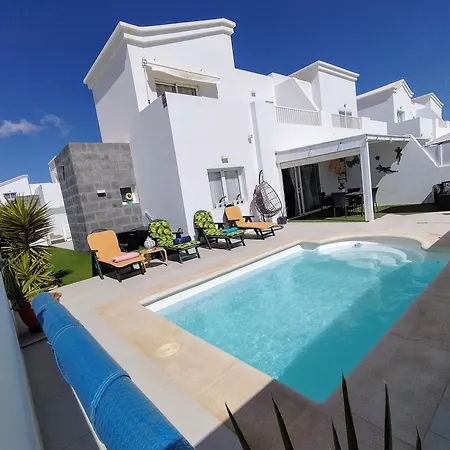 Lovely Agua & Fuego,heated Pool Playa Blanca
